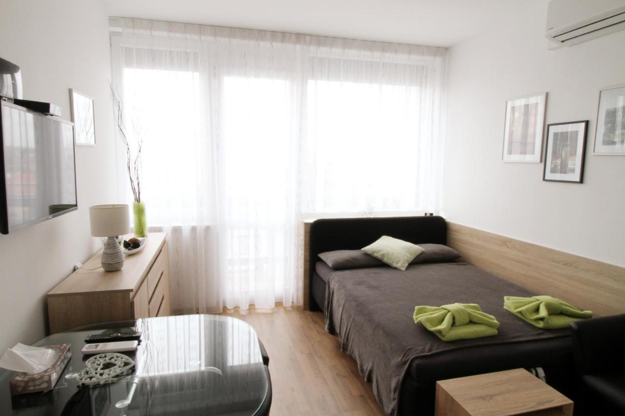 G Support Apartment Prag Exterior foto